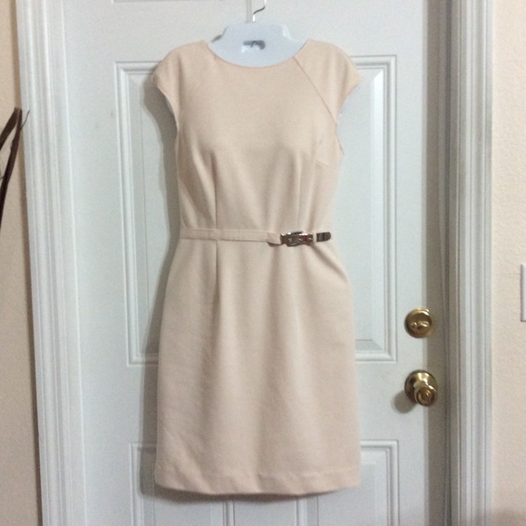 Jennifer Lopez Dresses & Skirts - 🔥 $3 WHEN YOU BUNDLE 2 OR MORE ITEMS